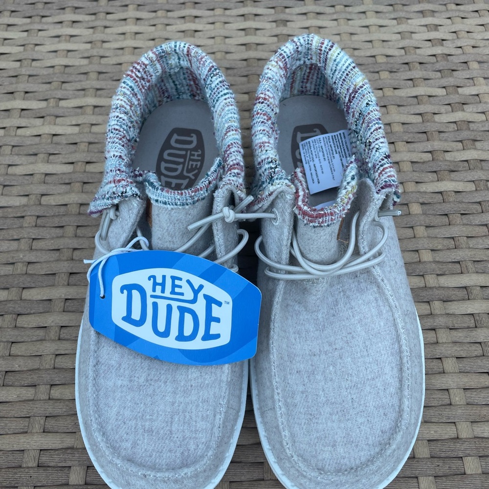 WEN Cream Moccasins Casual Slip-On Shoes